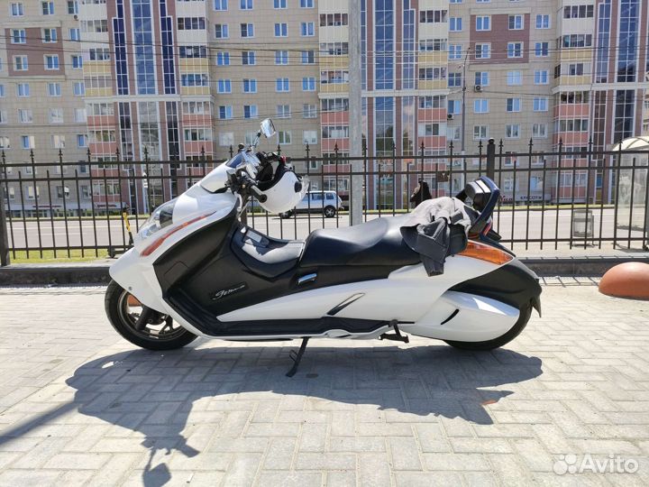 Максискутер Suzuki Gemma 250