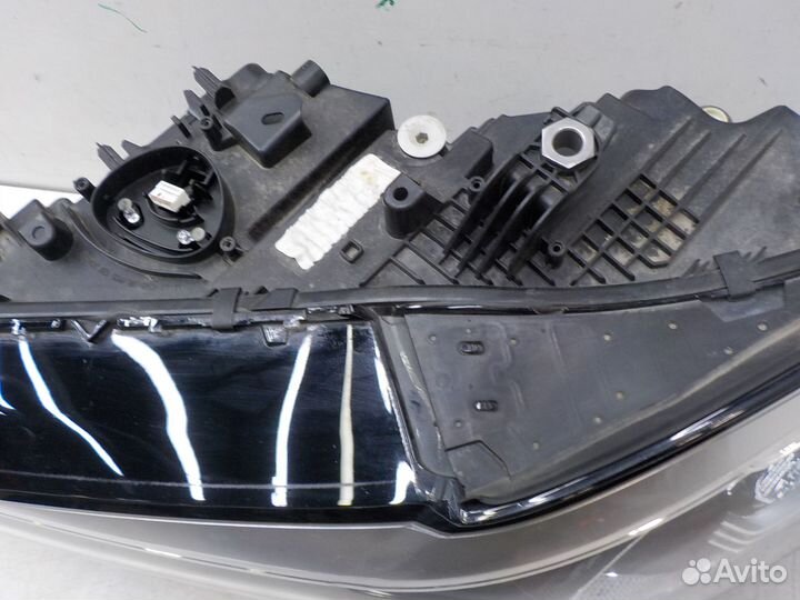 Фара левая BMW X5