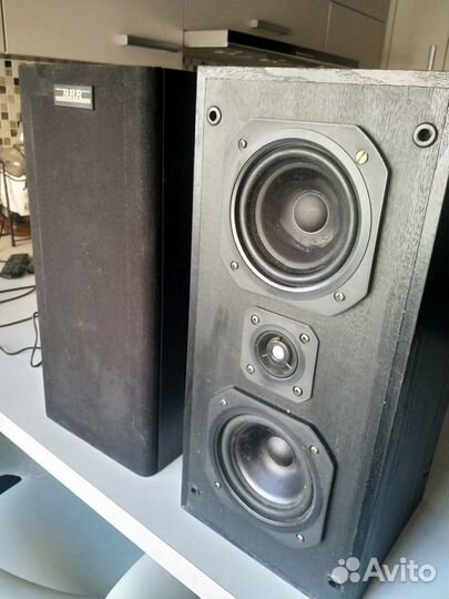 Аудио колонки Латвия