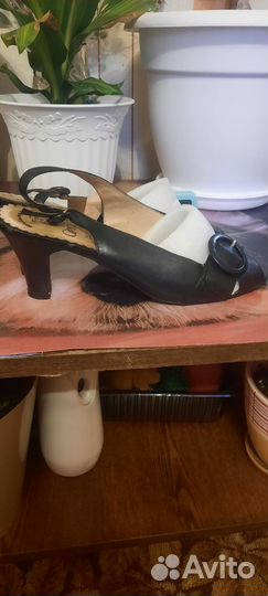 Босоножки женские 37 размер