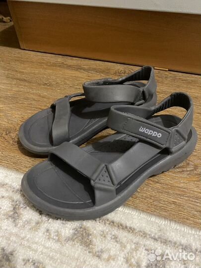 Сандалии подростковые