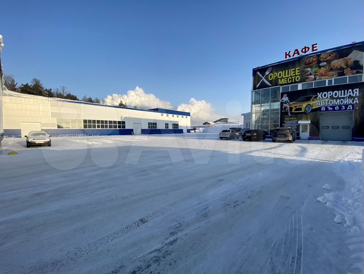 Здание, 3200 м²