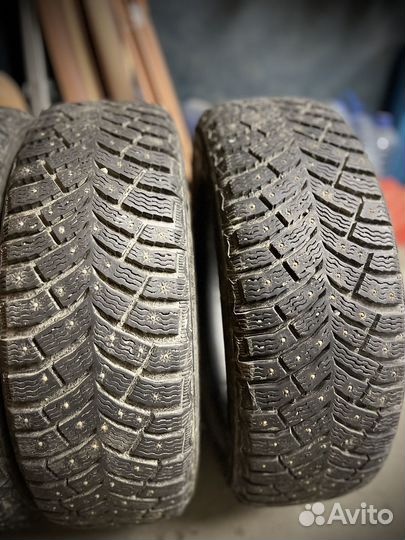 Michelin X-Ice North 4 185/65 R15