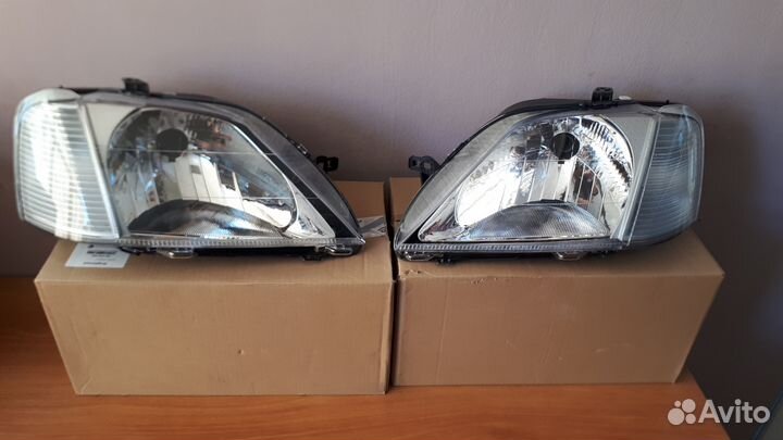 Фара правая/левая Рено Логан Фаза 1 04-10 год