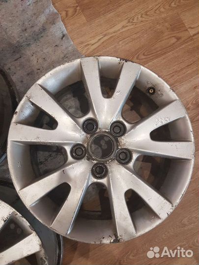 Продам литые диски mazda 3 bk r16