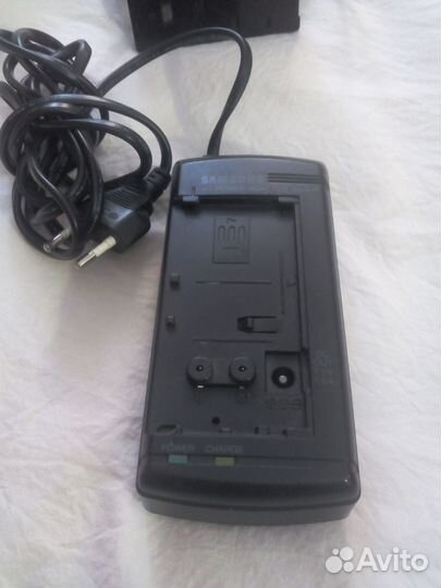 Для видеокамер Samsung (зарядное AA E1P)