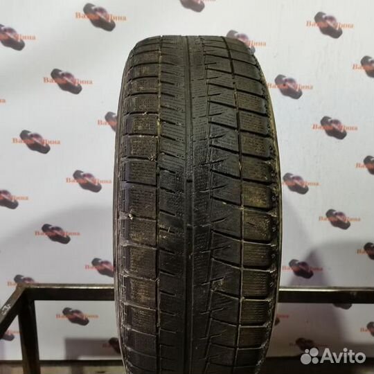 Bridgestone Blizzak Revo GZ 215/60 R16