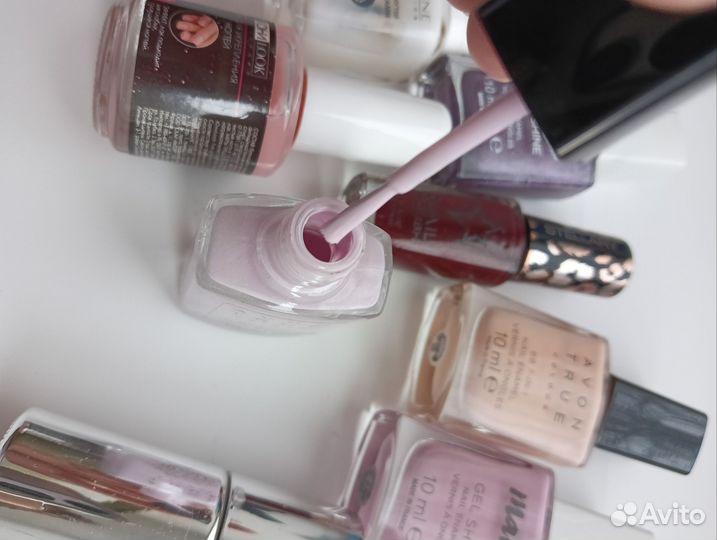 Лак для ногтей пакетом