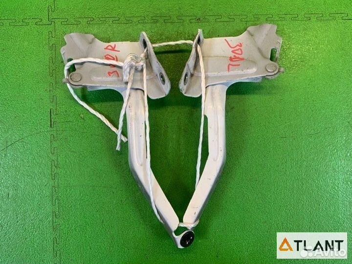 Петля капота nissan note