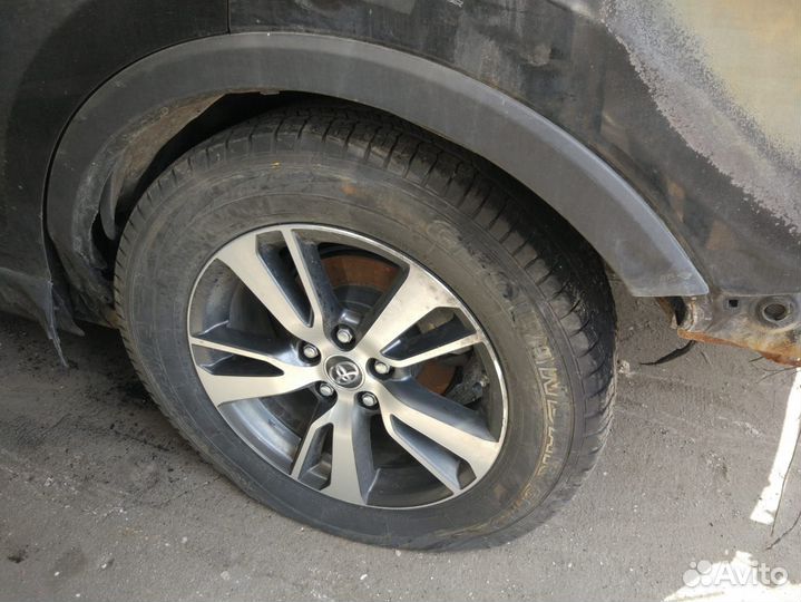 Toyota RAV4 2.0 CVT, 2019, битый, 999 999 км