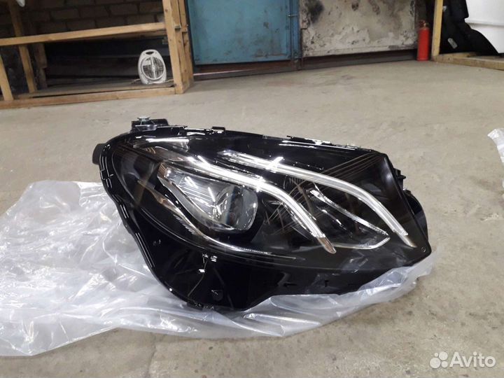 Фара Mercedes Benz W213 LED