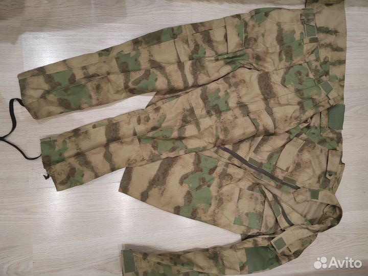 Мужская одежда пакетом