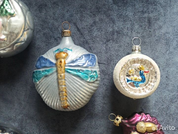 Елочные игрушки медальоны