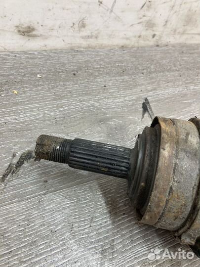 Привод передний правый ваз (LADA) 2110