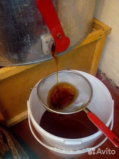 Мед с собственной пасеки