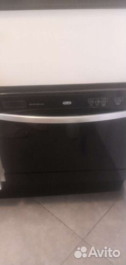 Посудомоечная машинка delonghi
