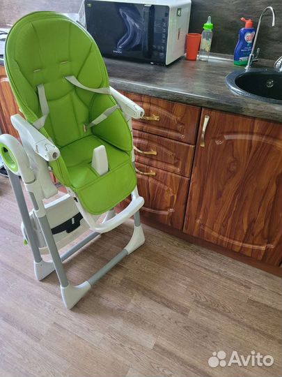 Стул для кормления