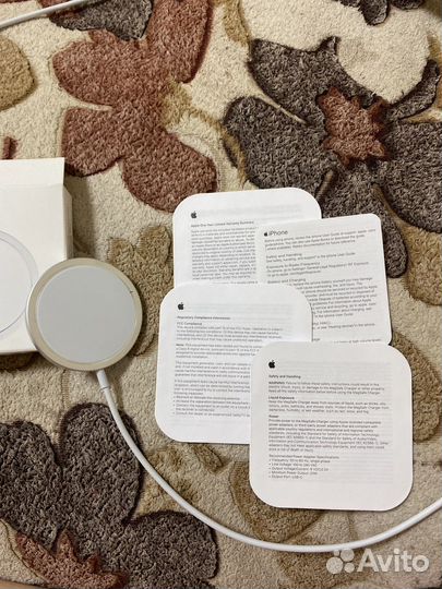 Беспроводная зарядка для iPhone