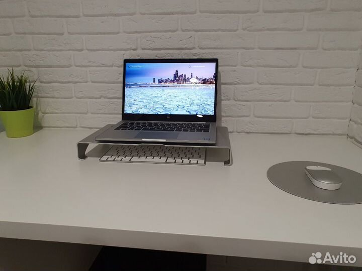 Алюминиевая подствка от xiaomi под ноутбук