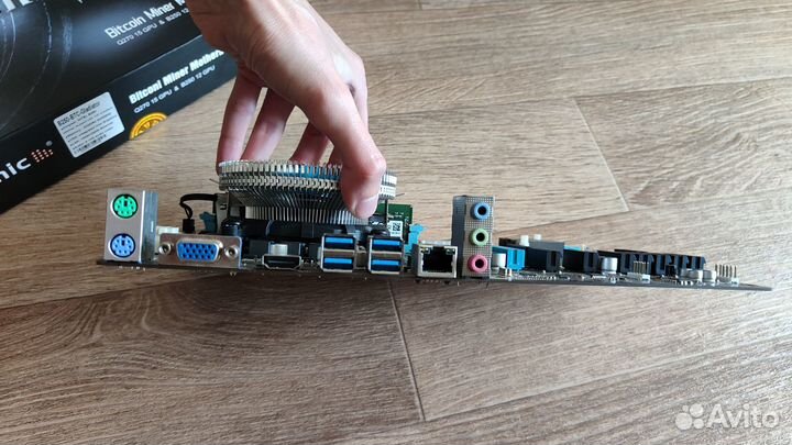 Мат. плата Esonic B250 Gladiator+G3900+ssd 128Гб