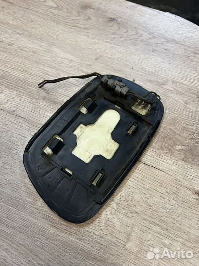 Зеркало с подогревом 7к левое карина 210