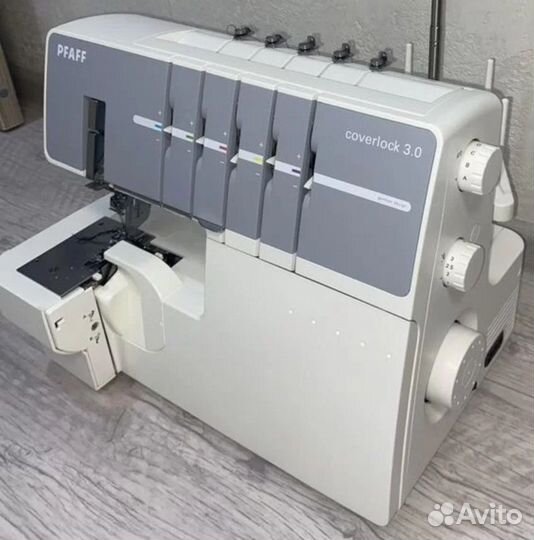 Коверлок pfaff coverlock 3.0