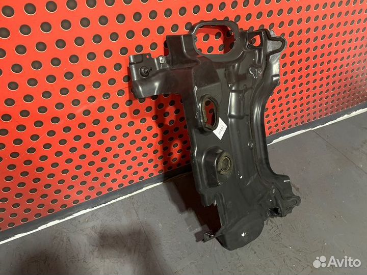 Пластик моторного отсека Land Rover Range Rover