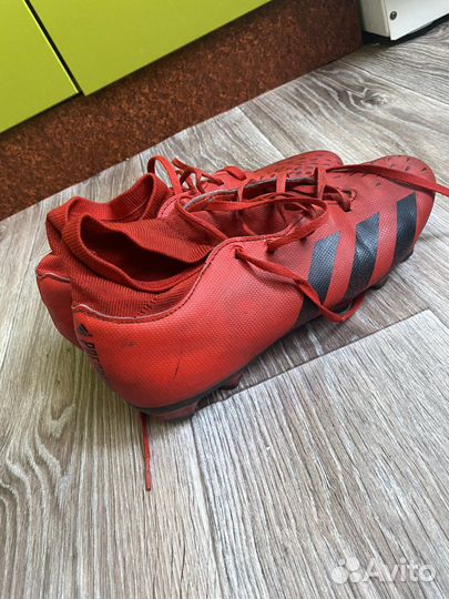 Бутсы adidas предатор 42