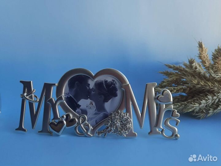 Рамка для фотографий молодоженам /свадьба