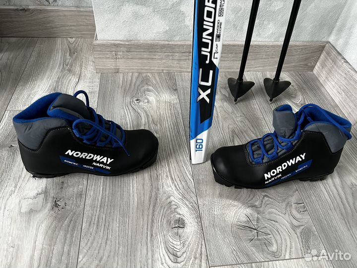 Лыжные ботинки