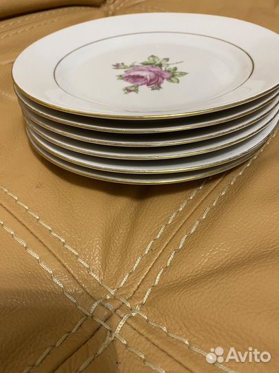 Тарелки GDR Kahla