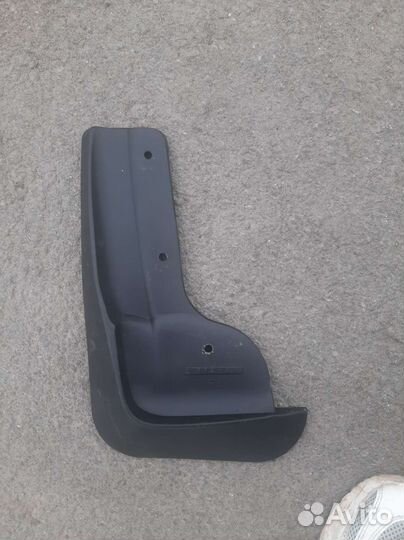 Брызговики передние mitsubishi outlander