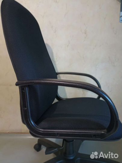 Компьютерное кресло