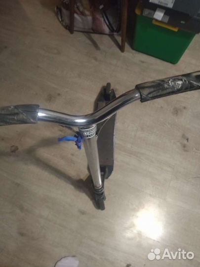 Трюковой самокат