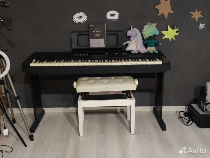 Цифровое фортепиано yamaha DGX-650B
