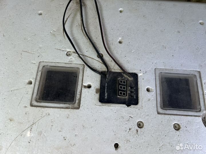 Инкубатор для яиц автоматический несушка