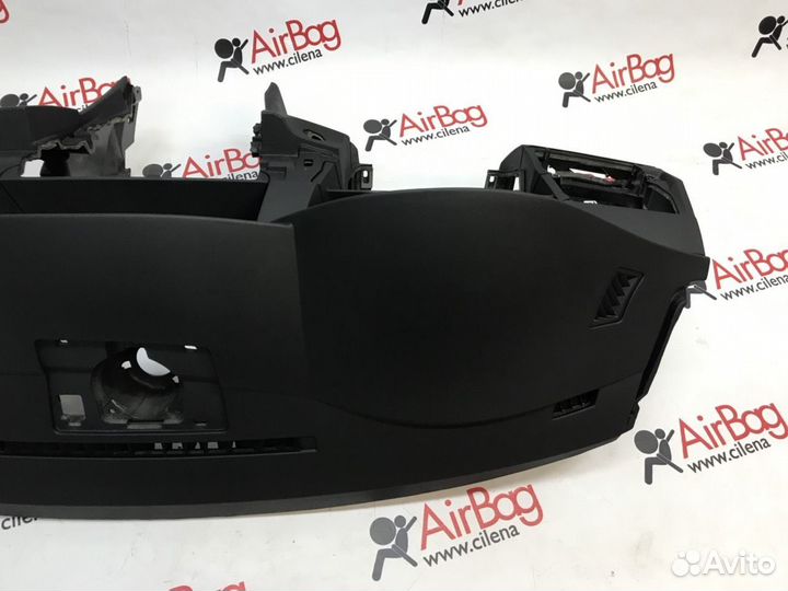 Торпедо панель приборов BMW E60