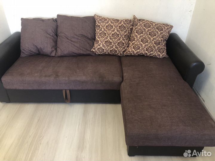 Угловой диван