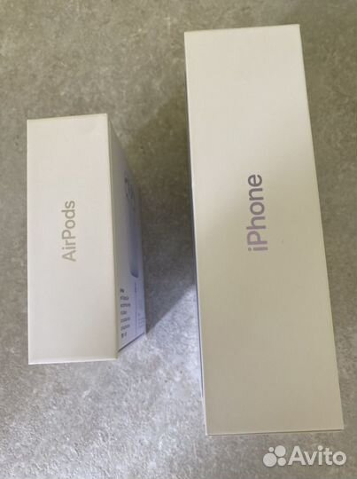 Коробки от iPhone 11. и от AirPods. Оригинал