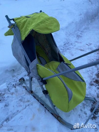 Продаю санки