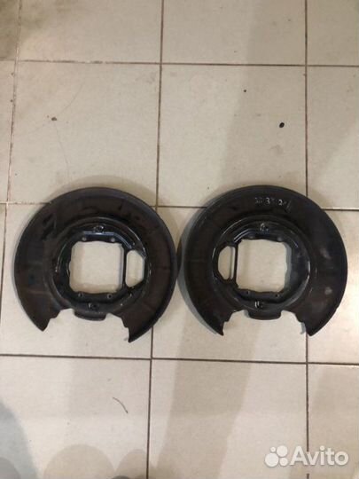 Пыльник ступицы задний Bmw 5 E39