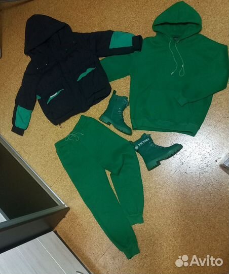 Спортивный костюм женский на флисе, р.46