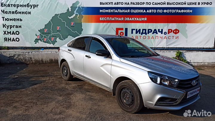 Накладка стекла заднего левого LADA vesta 84500083