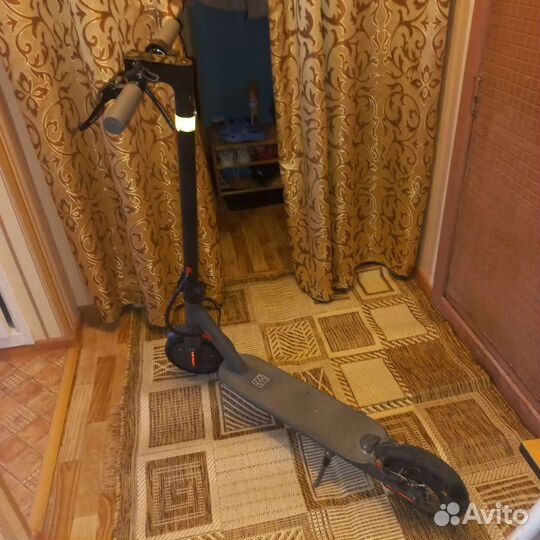 Электросамокат aovo на запчасти