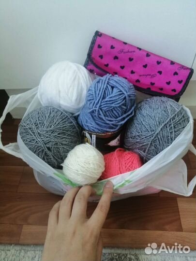 Пряжа для вязания пакетом+ набор крючков