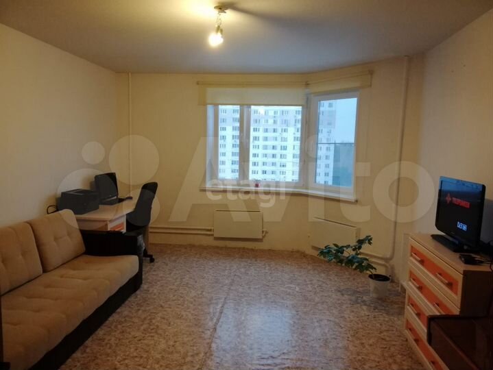 2-к. квартира, 60 м², 9/17 эт.