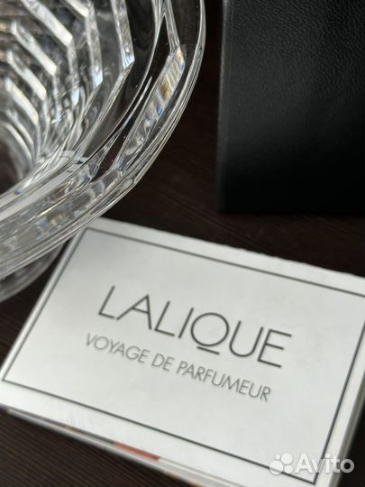 Вазочка Lalique