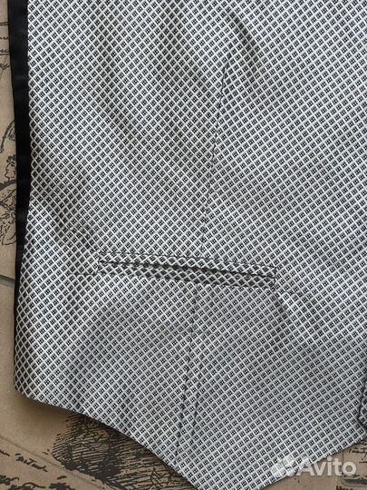 Жилет из 100% шелка мужской made in UK