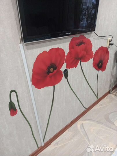 Декор на стену