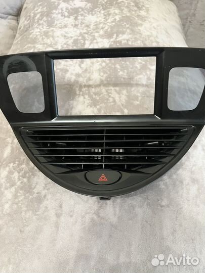 Рамка для магнитолы